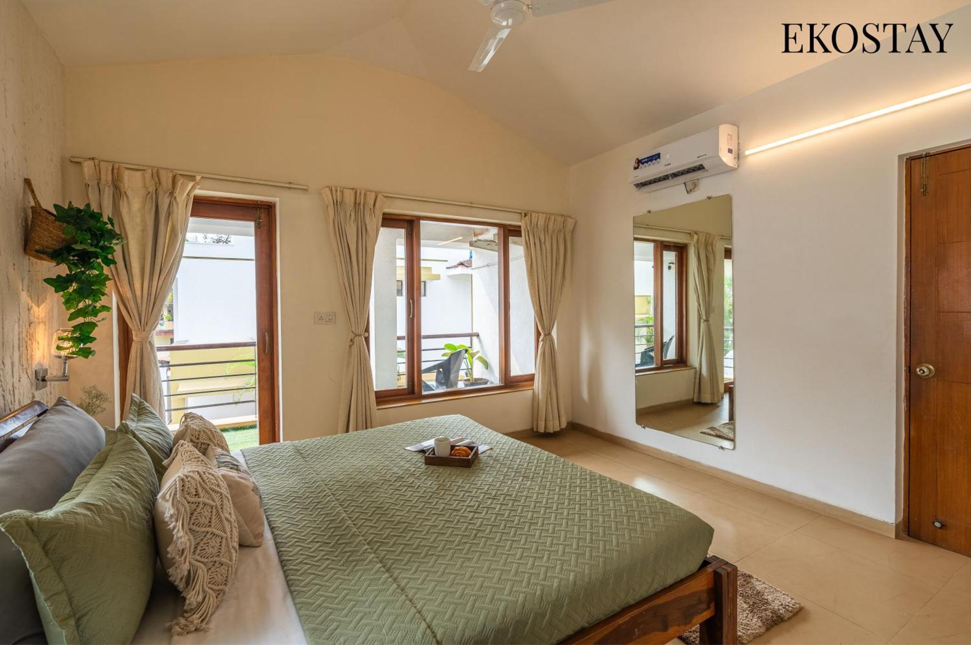 Eko Stay - Solace Villa I Charming Villa Close To Candolim Beach Extérieur photo